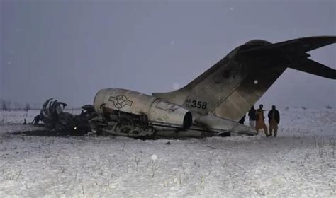 Hindistan’a ait uçak Afganistan’a düştü